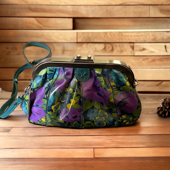 Patricia Nash Bags Patricia Nash Kiss Lock Frame Bag Poshmark